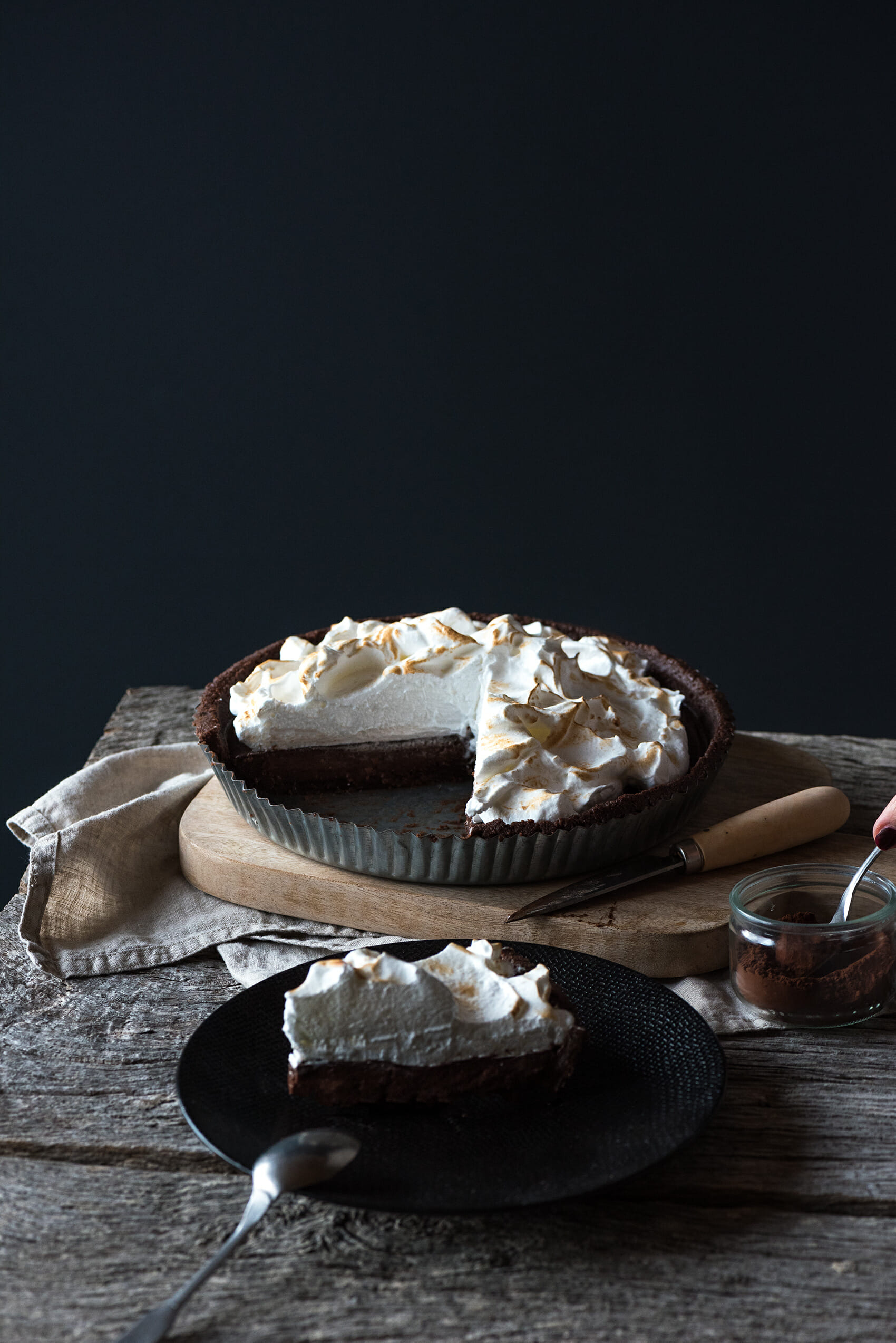 Tarte au chocolat meringuée - Lilie Bakery