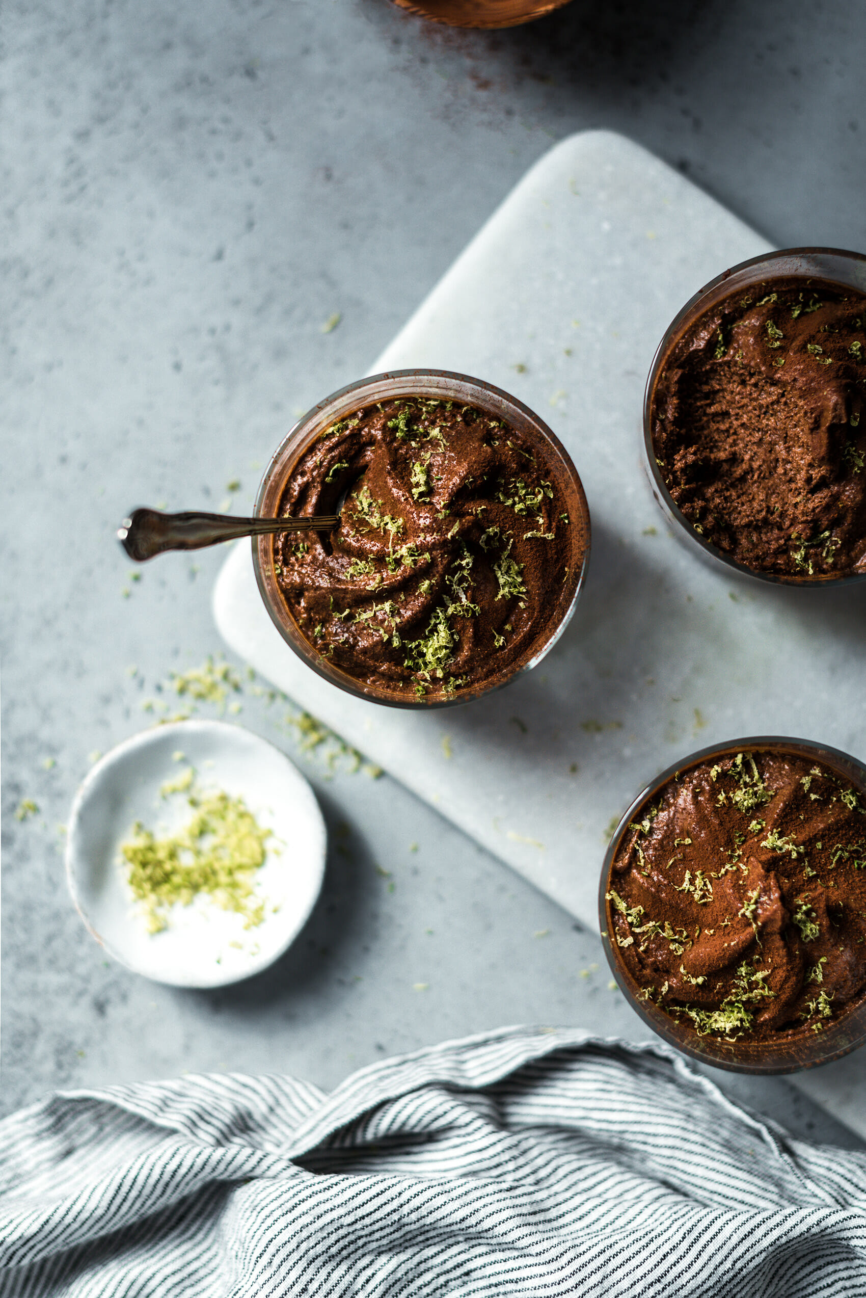 Mousse chocolat glacée citron vert - Lilie Bakery