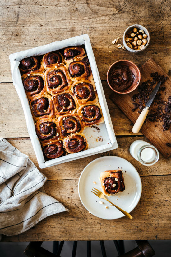 Chocolate-hazelnut rolls