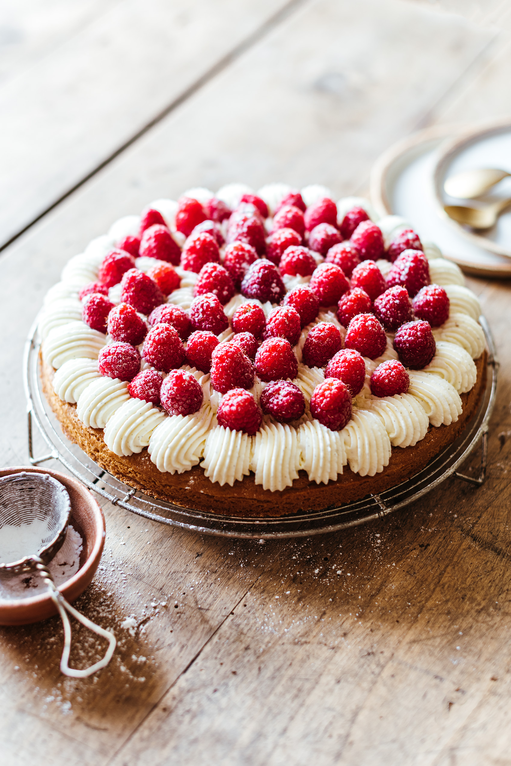 Tarte framboises mascarpone et palet breton - Lilie Bakery