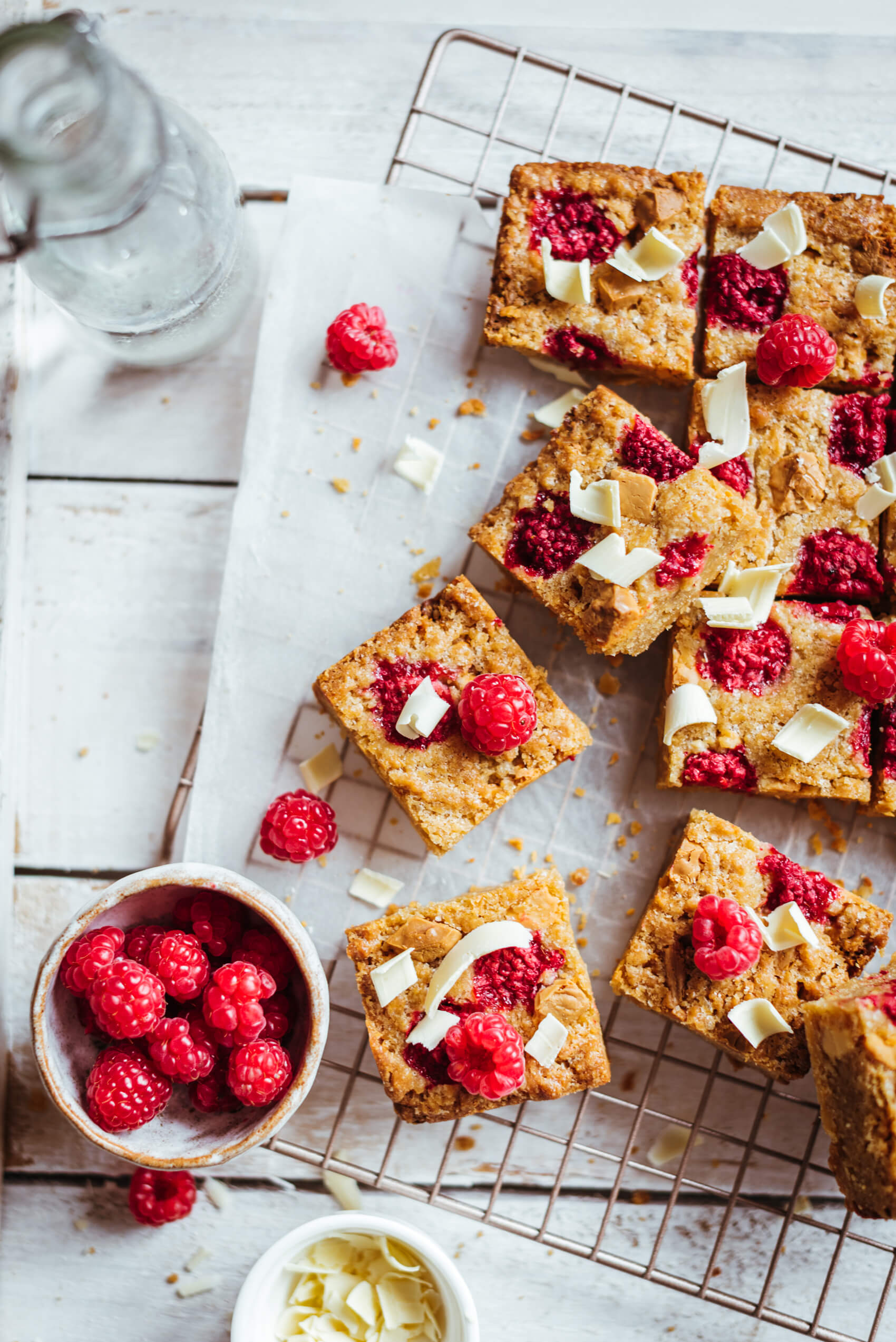 Blondie framboises chocolat blanc - Lilie Bakery