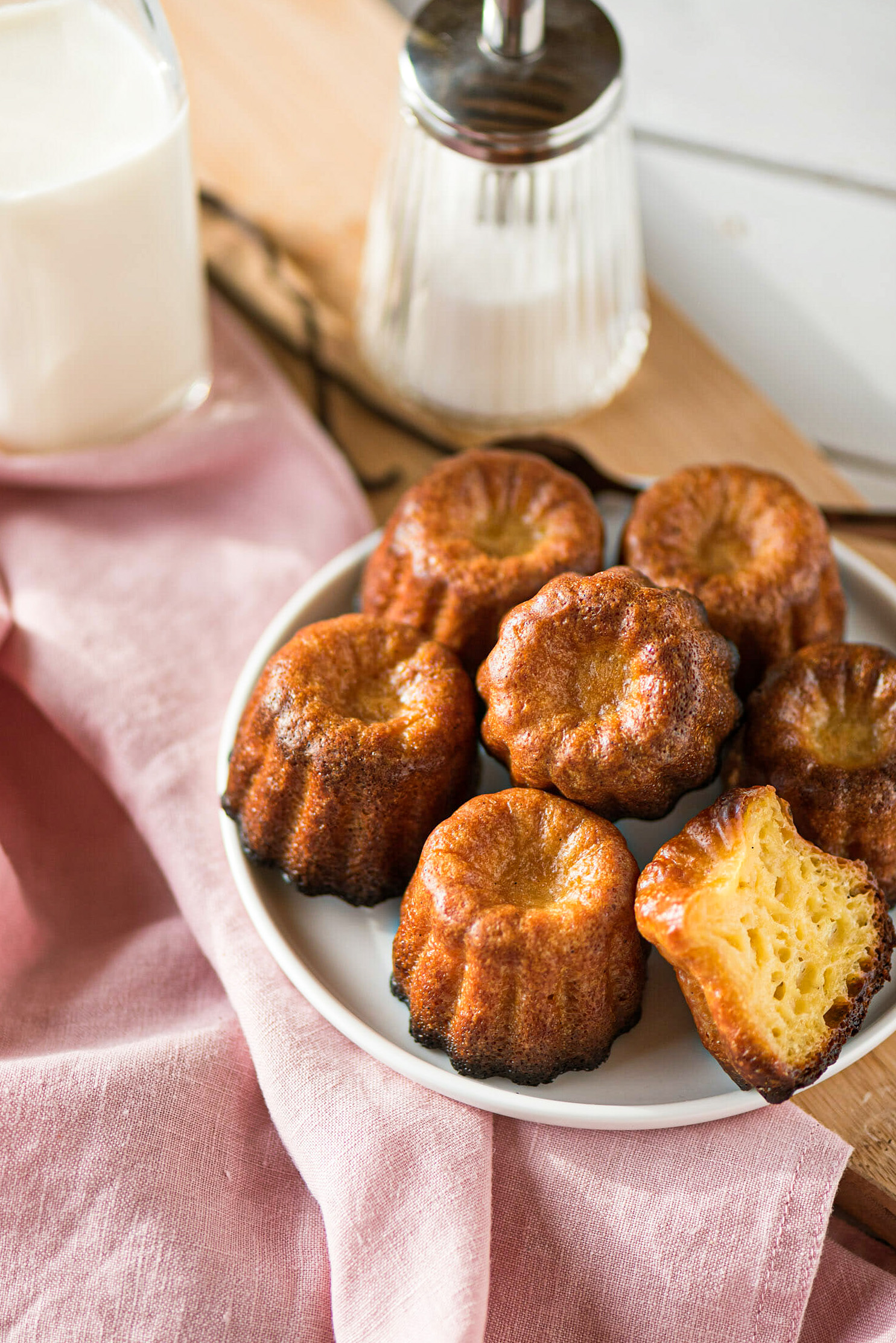 Cannelés bordelais recette zoom - Lilie Bakery