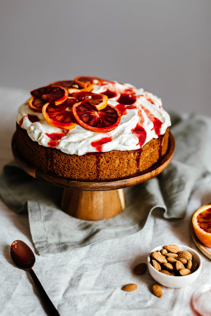 Gâteau amandes glaçage recette - Lilie Bakery