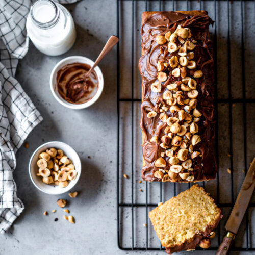 Cake Noisettes Torréfiées Ganache Chocolat Praliné - Lilie Bakery