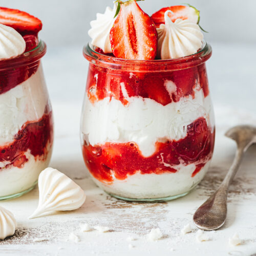 Eton mess aux fraises la recette - Lilie Bakery