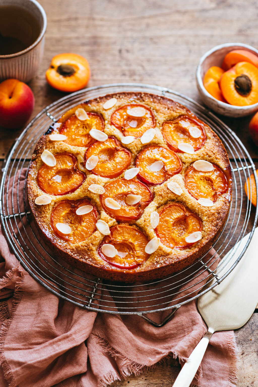G&acirc;teau abricot amande - Lilie Bakery