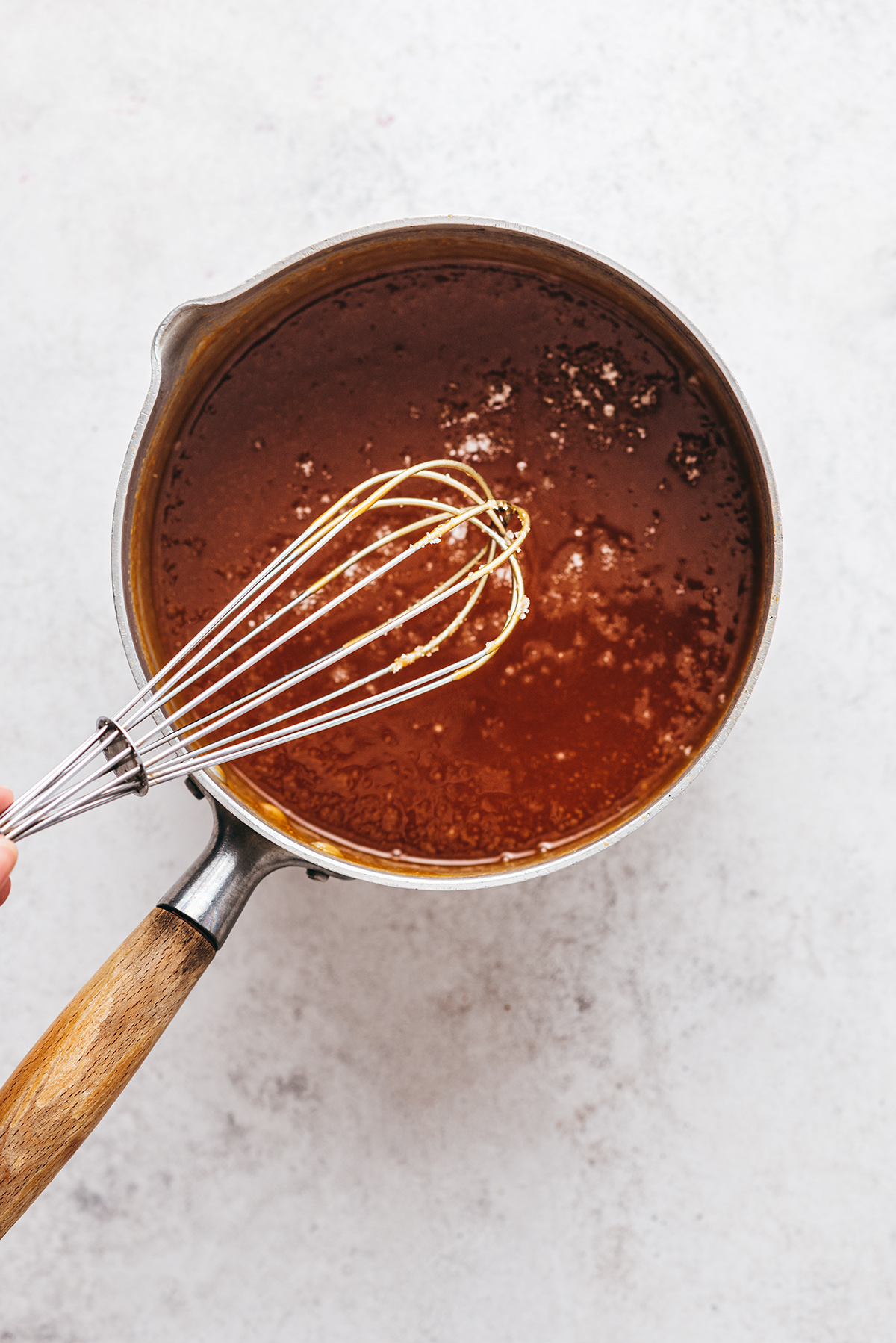 Fleur de sel salted butter caramel - Lilie Bakery