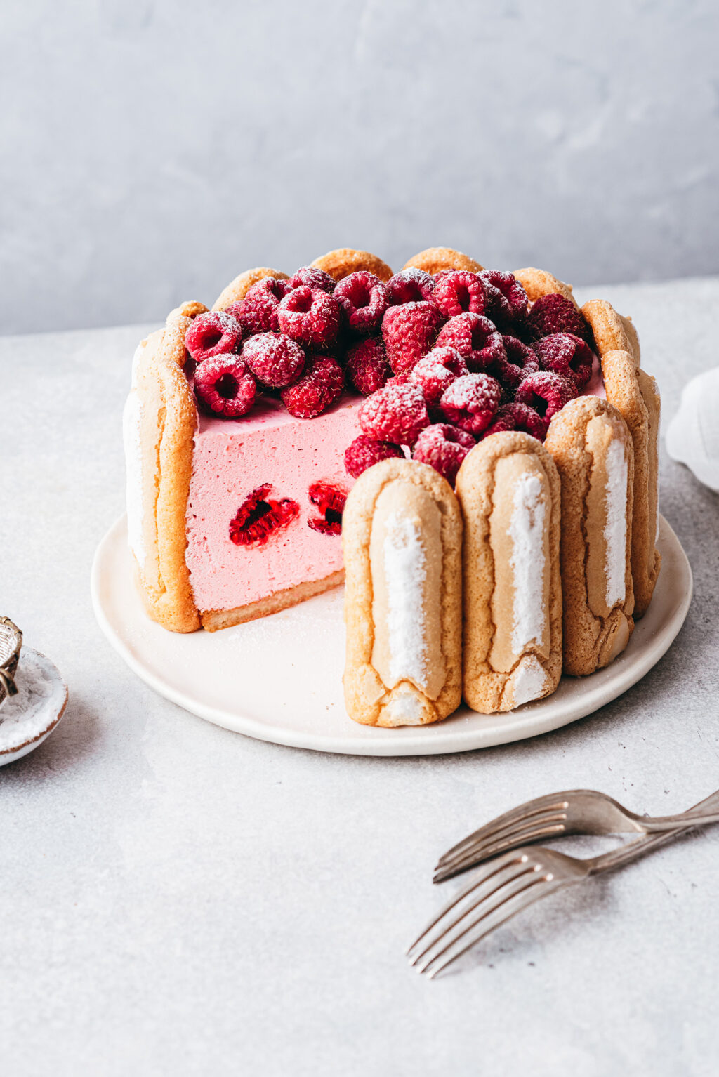 Easy raspberry charlotte - Lilie Bakery