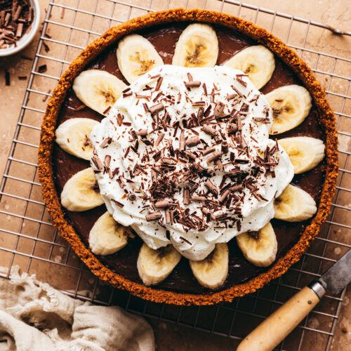 Speculoos chocolate banana tart - Lilie Bakery