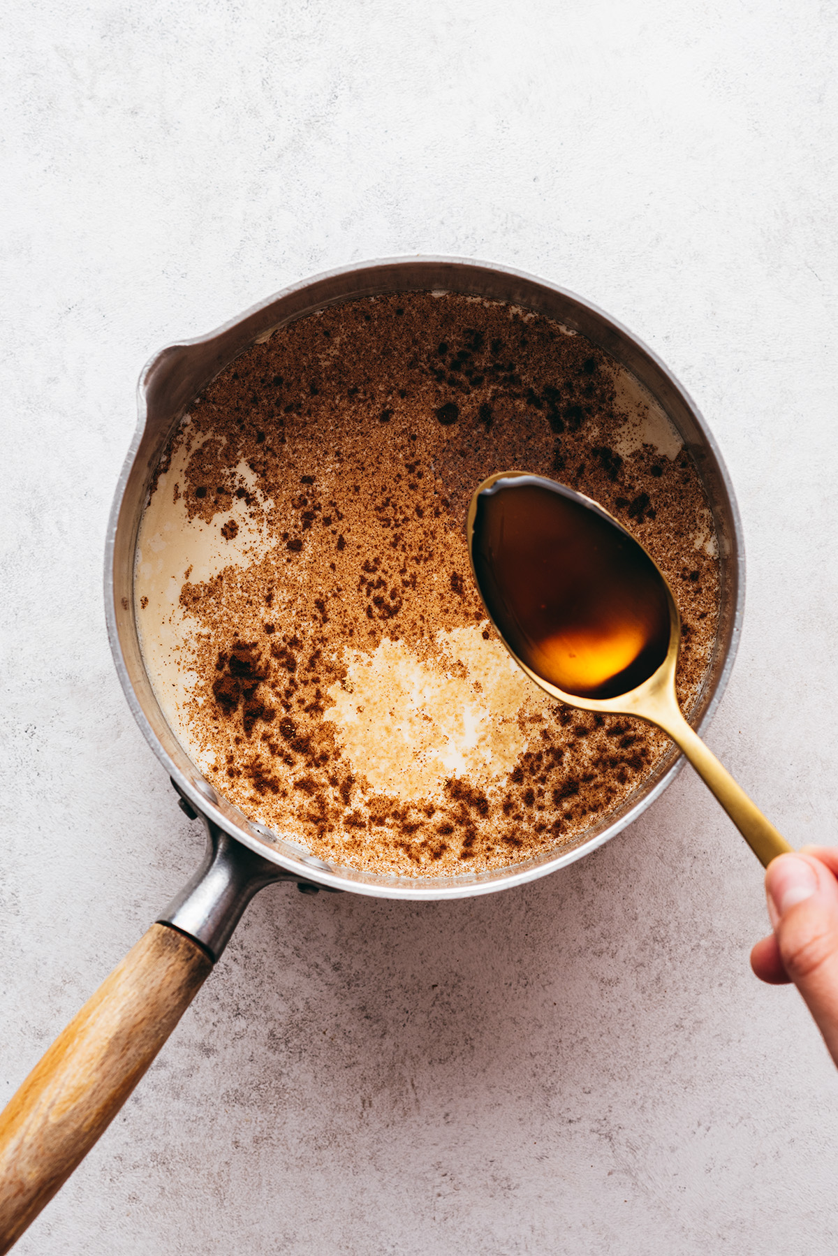 Comment faire un chai latte - Lilie Bakery