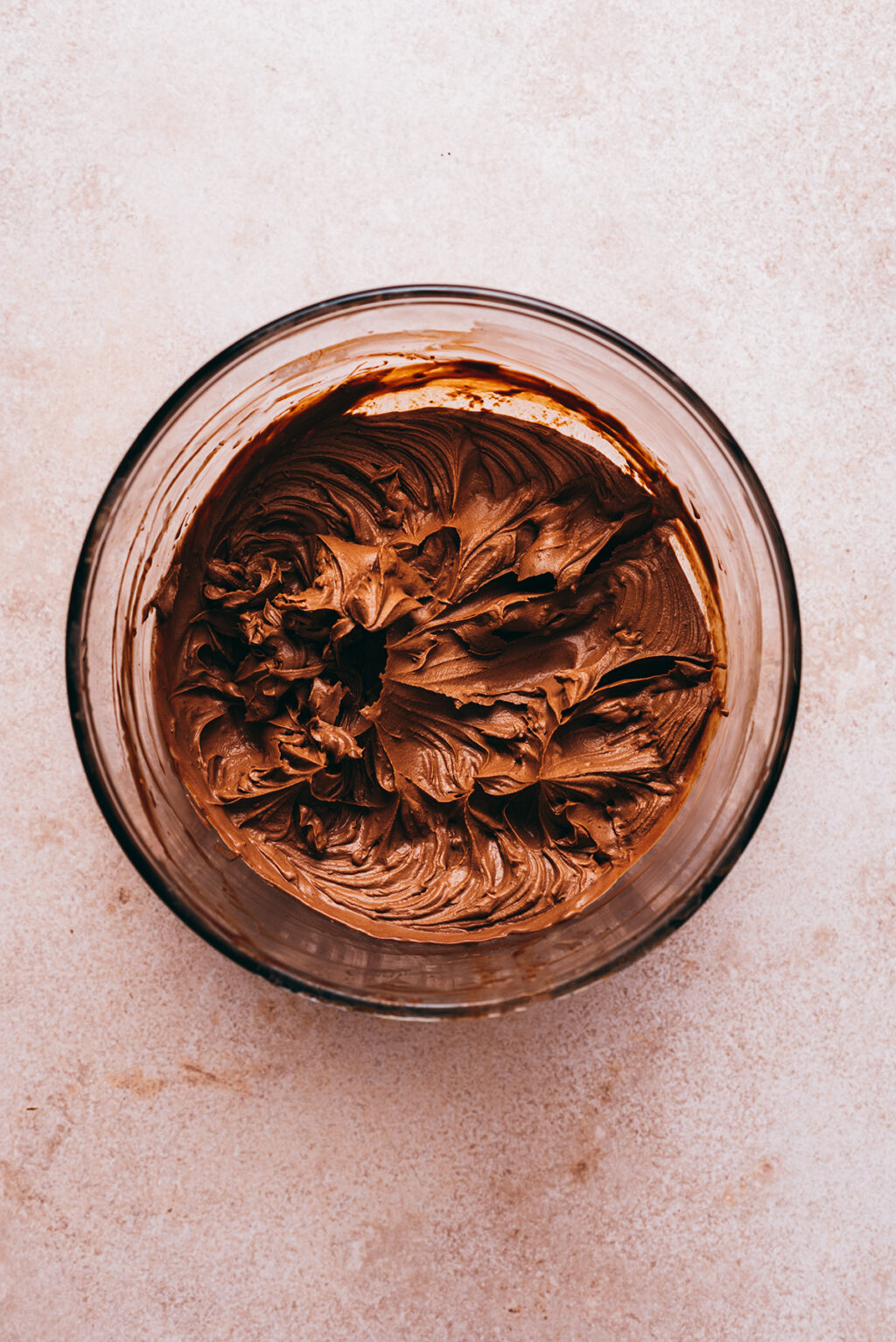 Ganache montée chocolat - Lilie Bakery