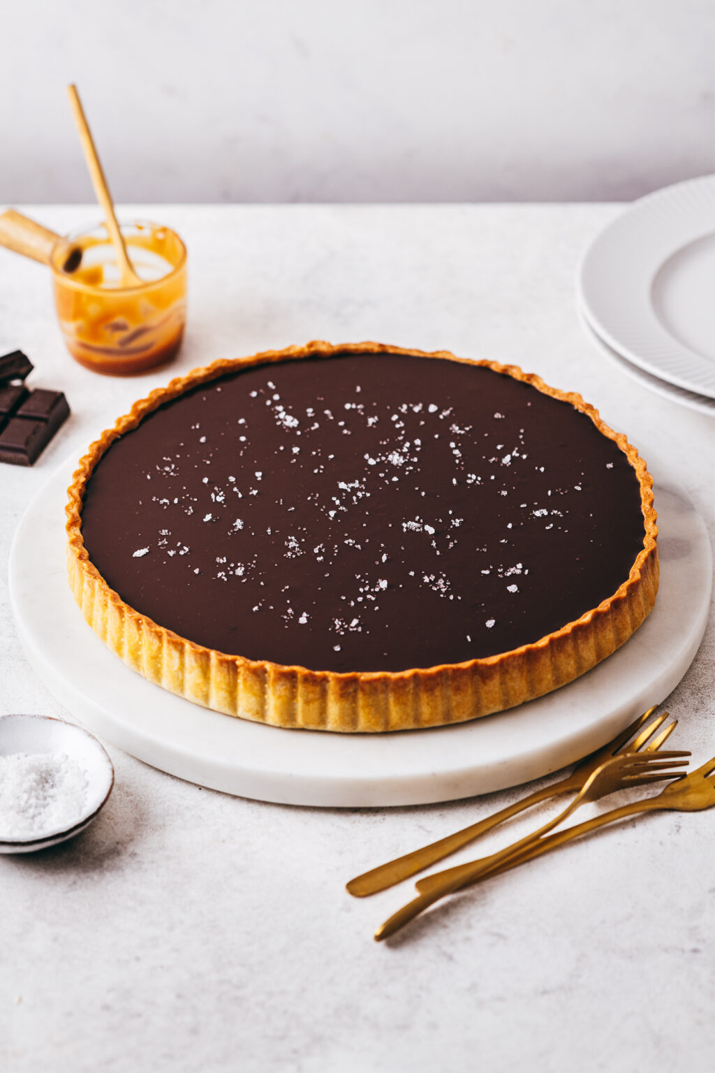 Chocolate caramel tart recipe - Lilie Bakery