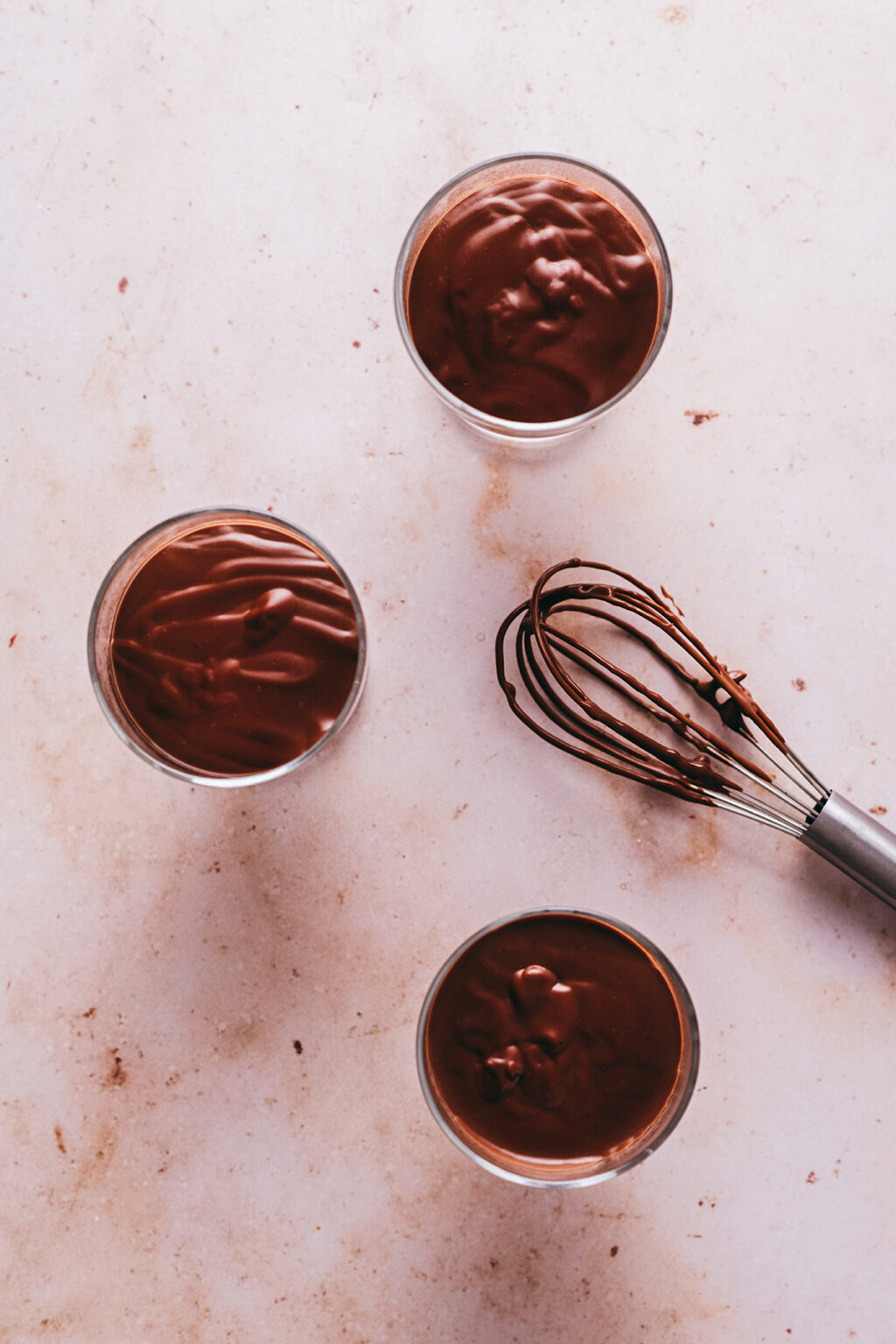 Small chocolate cream pots - Lilie Bakery