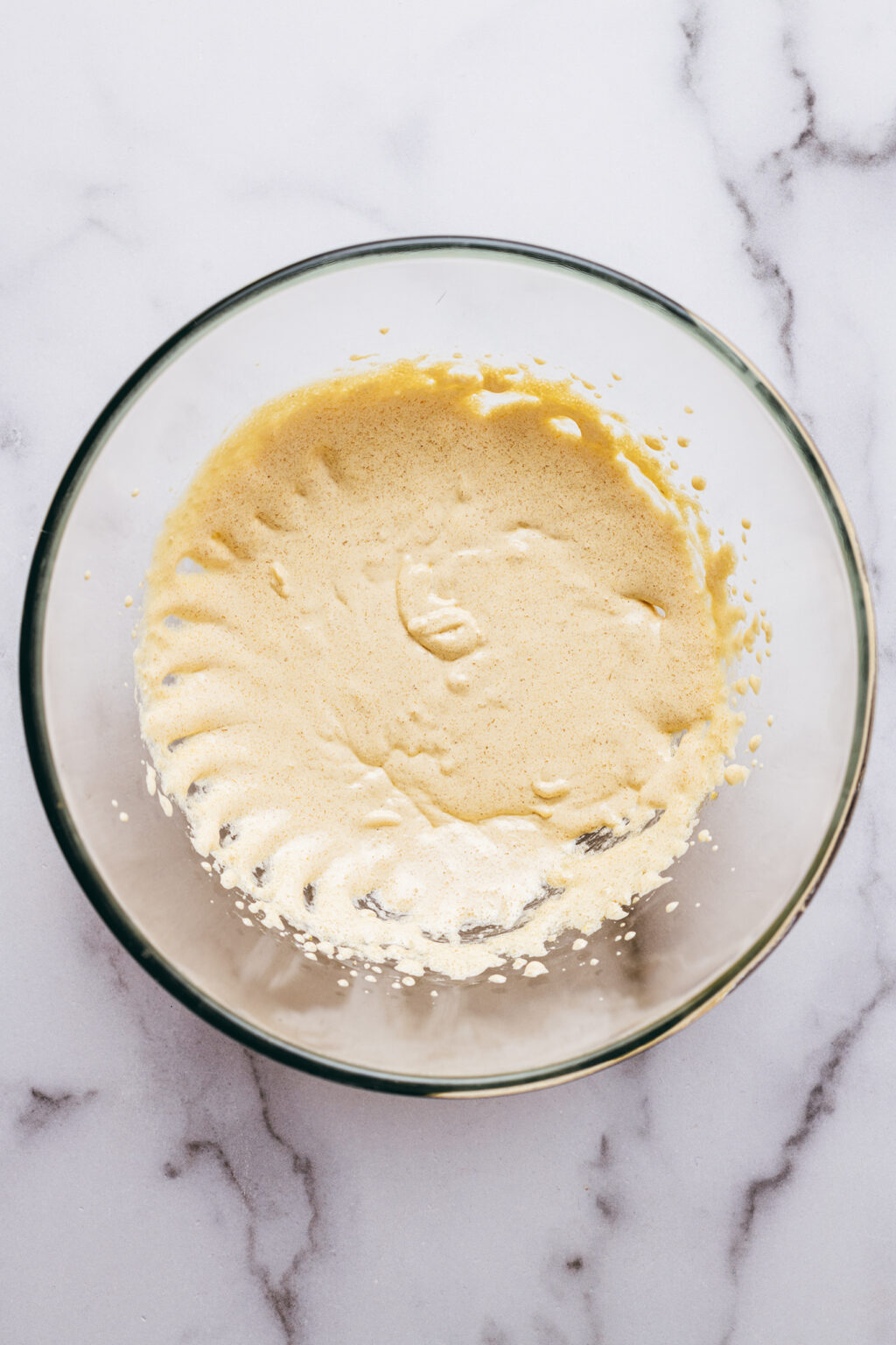 Blanch yolks and sugar - Lilie Bakery