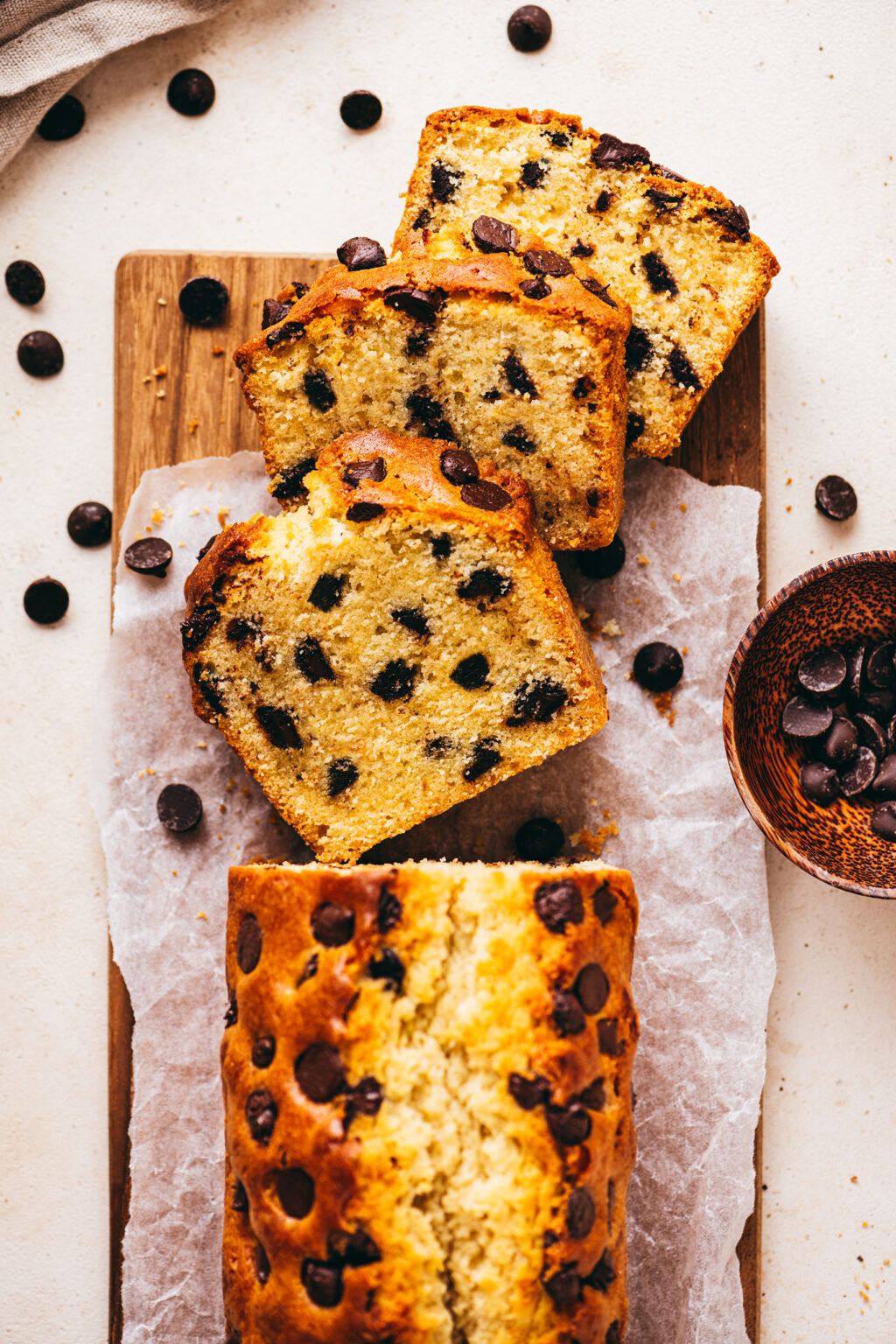 Cake pépites chocolat - Lilie Bakery